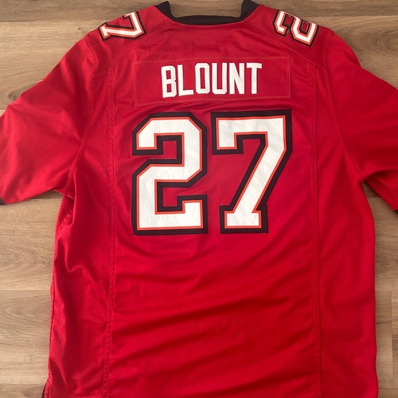 NFL Nike Tampa Bay Buccaneers LeGarette Blount #27 Jersey, Size XL- Pre Loved - Picture 5 of 15